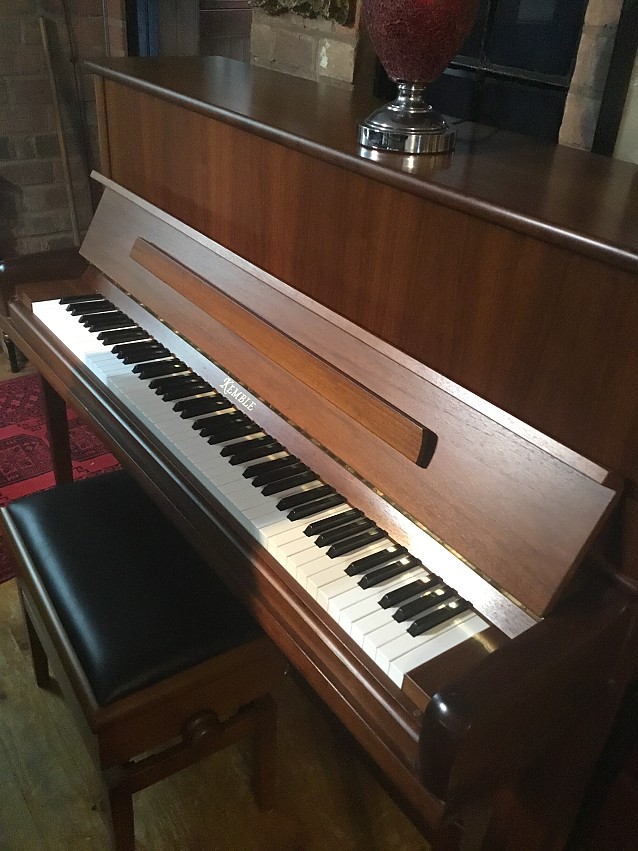 Yamaha /Kemble Conservatoire U1 2002